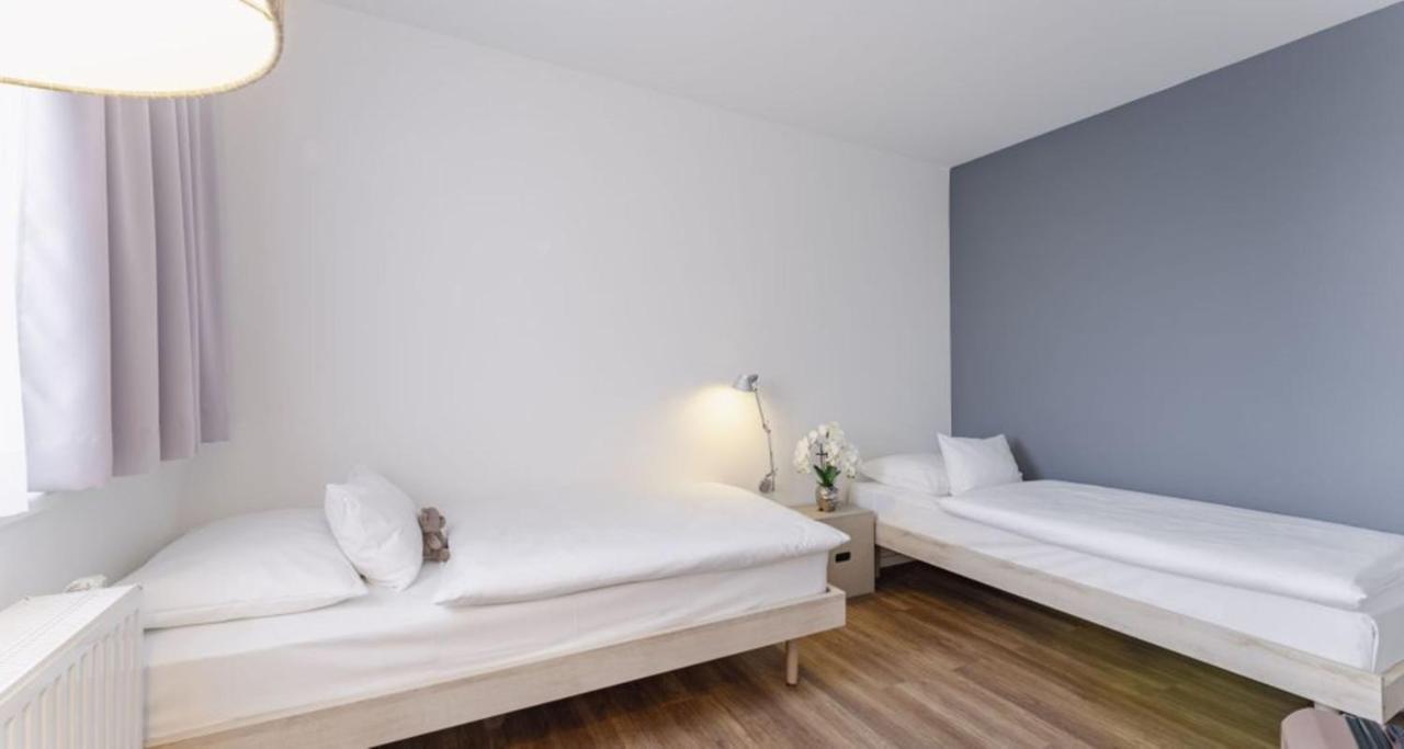Plaza Inn Wien Gasometer Екстер'єр фото